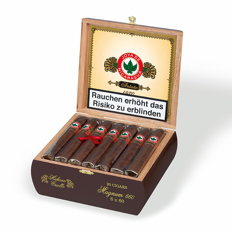 Joya de Nicaragua Antano 1970 Magnum 660 Zigarren Kiste