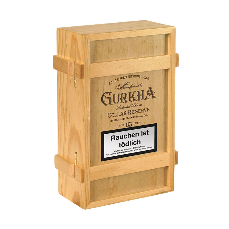 Gurkha Cellar Reserve 15 Years Solara Zigarren Kiste Closed