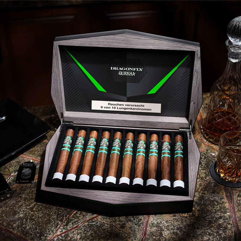 Gurkha Limitadas Dragonfly Tubo Zigarren Kiste open