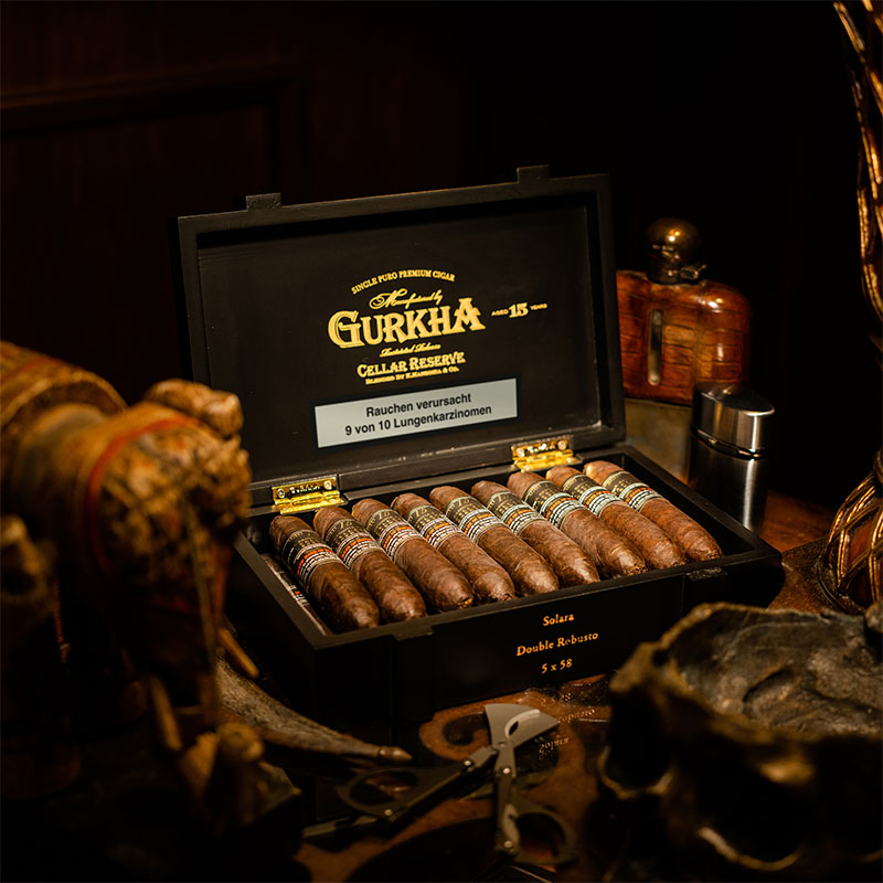 Gurkha Cellar Reserve 15 Years Limited Solara Zigarren Kiste Open