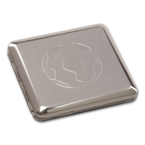 Zigarettenetui Metall 18er KS Nickel poliert Fußball-Gravur Gummizug